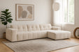 Canapé d’angle Napoli beige clair dans un salon moderne au design scandinave